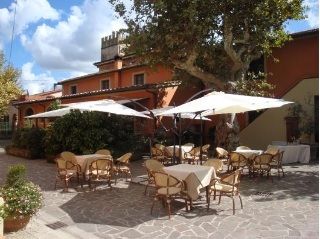 Hotel Maya