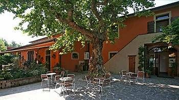 Maya Hotel Cascina