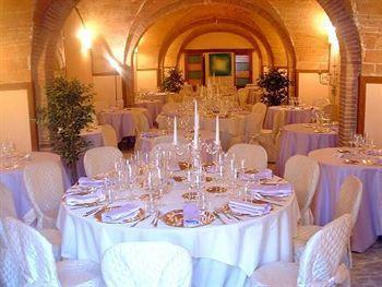 Hotel Maya Cascina