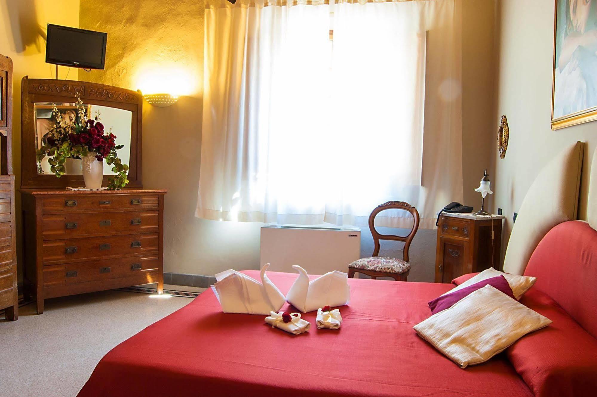 Maya Hotel